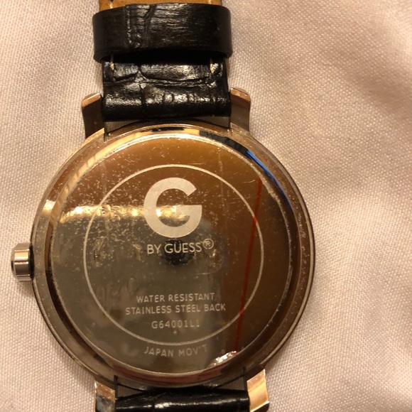Guess Watch - Picture 4 of 5